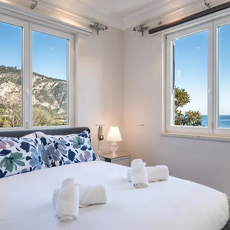 Belle Epoque, Sea View, Pool & Hammam Βίλα
