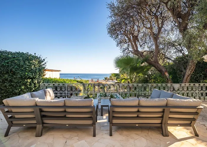 Villa Belle Epoque, Sea View, Pool & Hammam