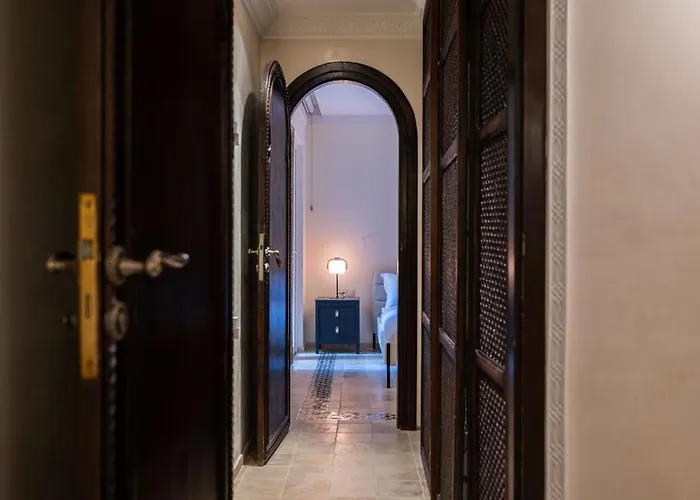 Belle Epoque, Sea View, Pool & Hammam Èze