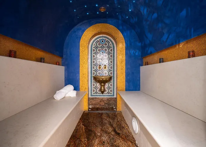 Belle Epoque, Sea View, Pool & Hammam Villa